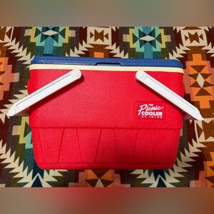 Igloo Red and Blue Picnic Cooler with White Handles